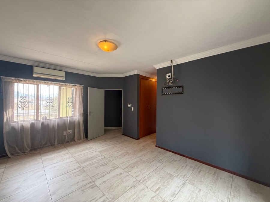 4 Bedroom Property for Sale in Melodie North West